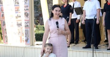 Концерт и развлекательные локации для посетителей сквера имени Молодой гвардии