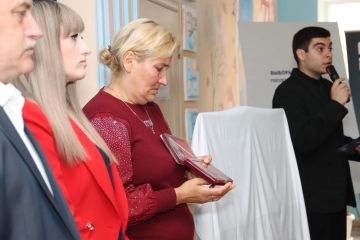 За нас! За Родину!. Имя 25-летнего парня, уроженца Ровенской области, героически погибшего участника специальной военной операции Игоря Андреевича Давыдова носит теперь избирательный участок № 46 в столице ЛНР