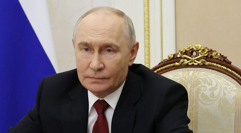 Путин: голоса россиян на выборах станут ответом тем, кто хочет ослабить Россию