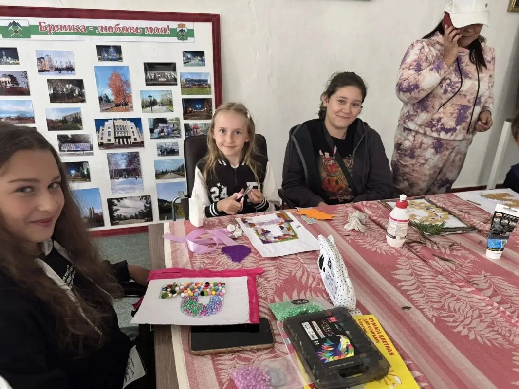 филиале «Анненский клуб» прошло второе занятие кружка «Творческий огонёк», которое собрало увлечённых и творческих ребят
