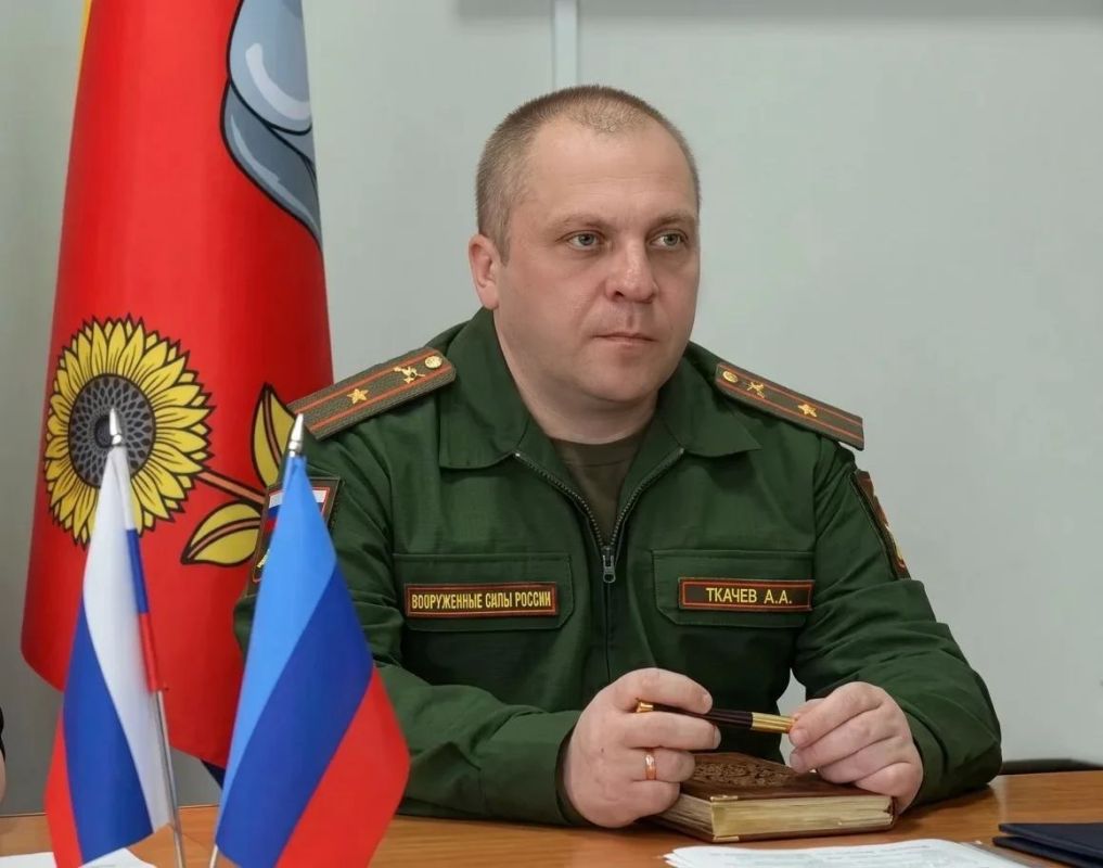 Служба по контракту: военный комиссар Новоайдарского округа Артем Ткачев о задачах ведомства и ответственности защитников Отечества