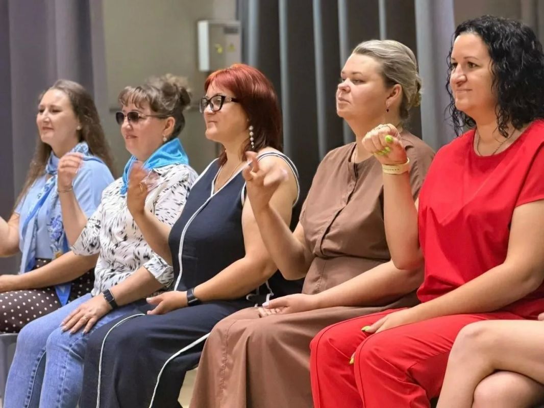 Оренбургские и перевальские активисты провели обмен опытом
