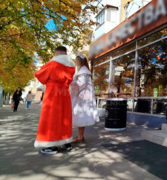 Только середина сентября, а Луганск уже почти готов к Новому году
