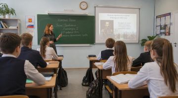 В школы Херсонской области поступили новые учебники по истории Новороссии и Донбасса