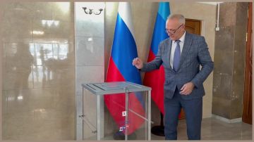 Министр финансов ЛНР сделал свой выбор