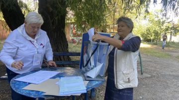 Все такие разные — по возрасту, опыту, взглядам и жизненному пути, но сегодня их объединяет одна важная цель