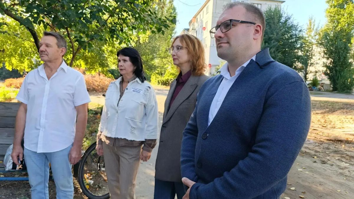 В городском округе город Рубежное состоялось собрание граждан, на котором была сформирована инициативная группа для создания территориального общественного самоуправления (ТОС)