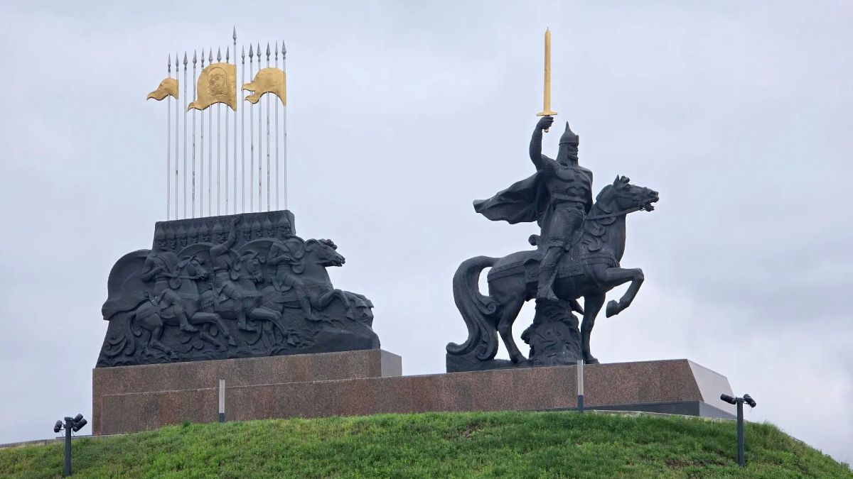 Погода в ЛНР 18 сентября: тепло днем, ночью заморозки и туман