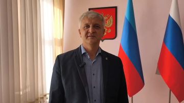 Представитель шефа-региона Брянской области Евгений Бобовский отдал свой голос в подшефной Брянке: