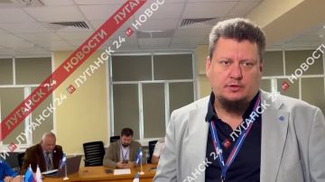 Все избирательные пункты ЛНР, несмотря на непростую ситуацию, работают в штатном режиме Об этом заявил Сергей Ковалёнок, руководитель Штаба общественного наблюдения за выборами в ЛНР