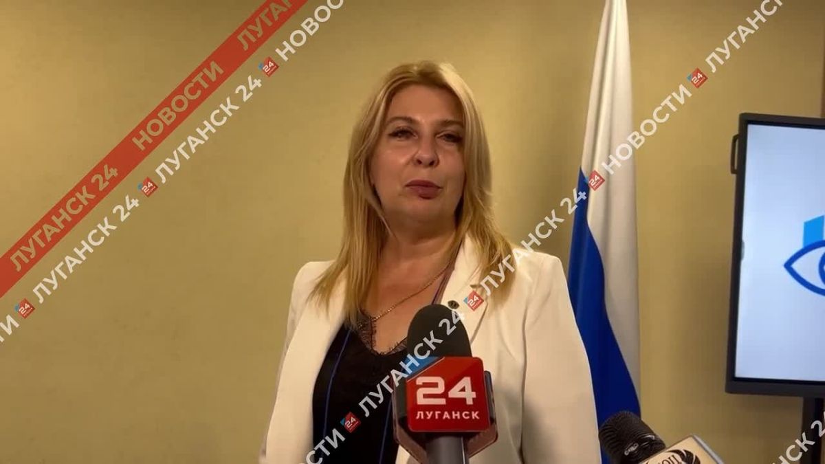 С самого утра в Республике люди идут на избирательные участки, чтобы отдать голос за свое настоящее и будущее Об этом заявила член Штаба общественного наблюдения за выборами в ЛНР Виктория Бабаханян-Тютюнникова