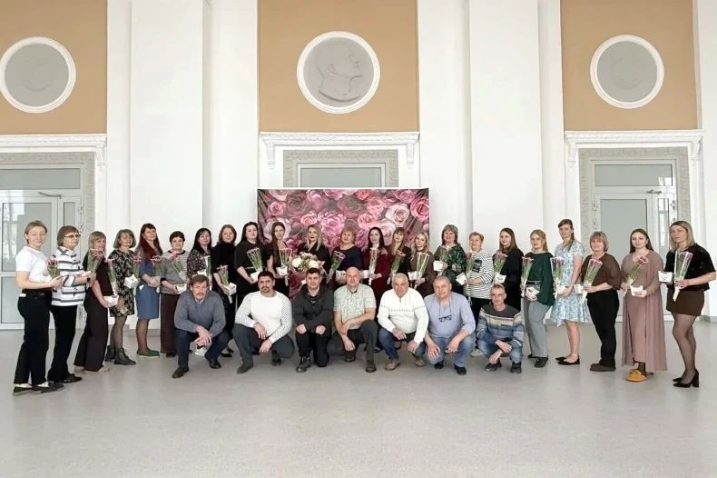 Знакомимся ближе: Замдиректора ЧДКиЛ по творческой работе Ольга Асмукович