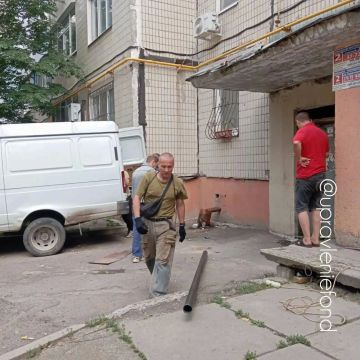 Луганский филиал отремонтировал входную группу в МКД на квартале Заречном