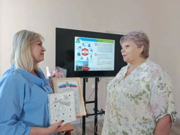 ЖИТЕЛИ КРИВОРОЖЬЯ ГОТОВЫ МЕНЯТЬ СВОЙ ПОСЕЛОК К ЛУЧШЕМУ: В БРЯНКЕ ПРОШЕЛ ОЧЕРЕДНОЙ СЕМИНАР ПО РАЗВИТИЮ ТОС