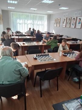 В Луганске стартовал городской фестиваль шахмат, посвященный памяти Рудольфа Шамшина
