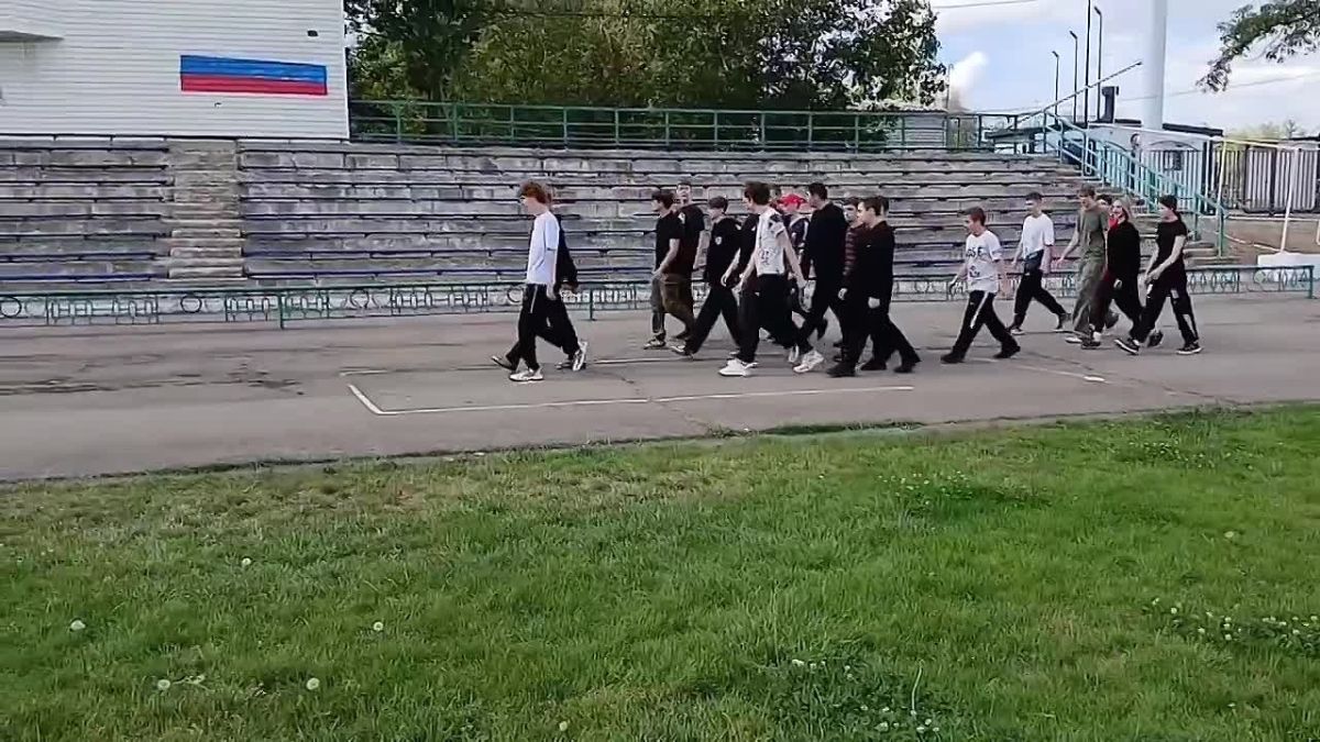 Студенты Краснодона приняли участие в акции «10 000 шагов к жизни»