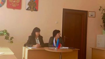 Мечта о собственном бизнесе становится реальностью: ровенчанка открывает современный маникюрный кабинет благодаря соцконтракту!