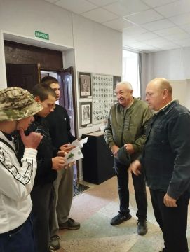 Будущее без зависимости: в Новоайдарском музее прошла профилактическая встреча с молодежью