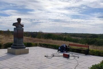 На подведомственных территориях также уделяем особое внимание не только благоустройству, но и сохранению исторической памяти
