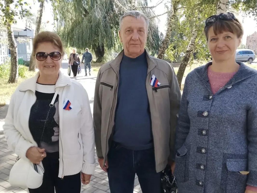Сергей Колягин: В преддверии Дня воссоединения Донецкой Народной Республики, Луганской Народной Республики, Запорожской и Херсонской областей с Российской Федерацией сотрудники Централизованной библиотечной системы города...