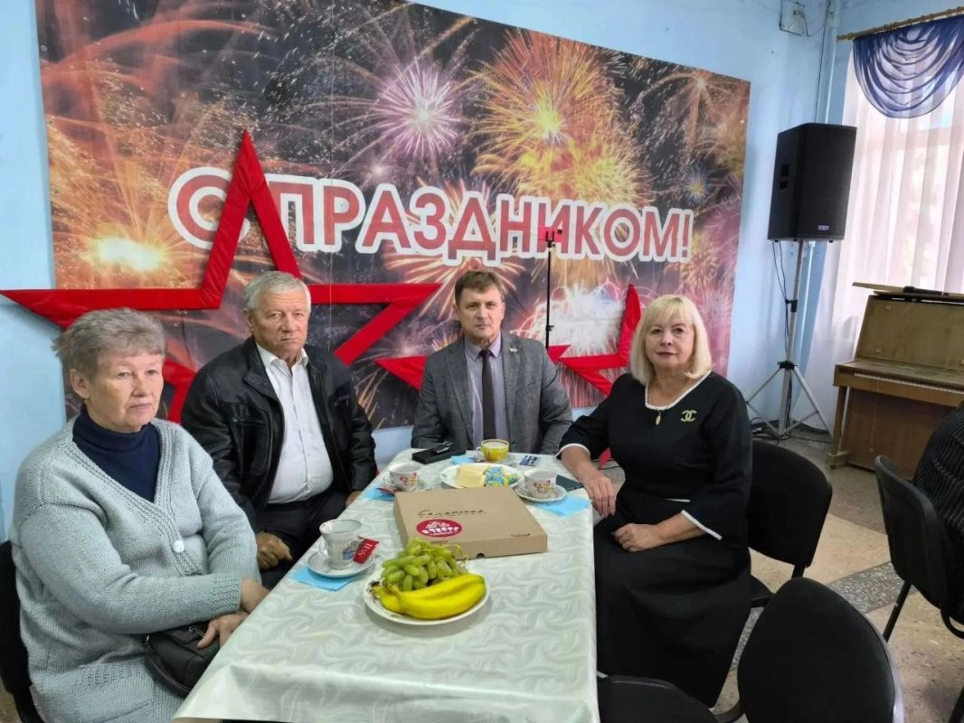 Роман Лысенко: В преддверии Международного дня пожилых людей, который ежегодно отмечается 1 октября, принял участие в торжественном мероприятии по чествованию ветеранов и людей старшего поколения
