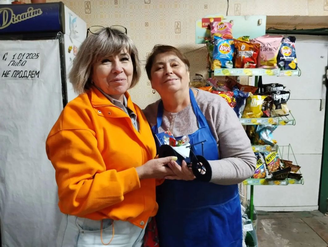 1 октября работники Малоивановского Дома культуры организовали персональные поздравления жителей эллегантного возвраста