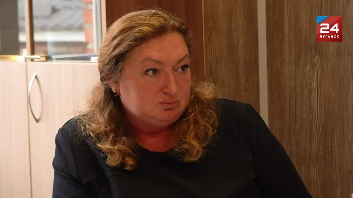 4 года в России. Когда человек оказывается дома после тяжёлого рабочего дня, он чувствует облегчение, уют и комфорт