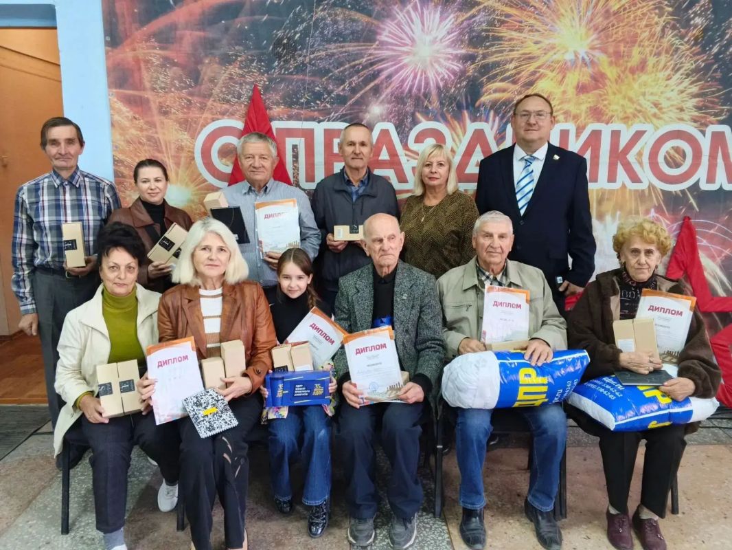 В Алчевске состоялся традиционный турнир по шахматам и шашкам, ставший настоящим праздником интеллектуального спорта