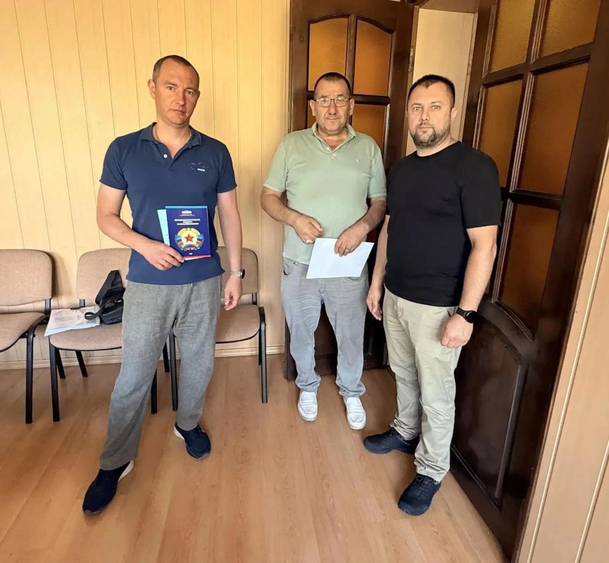 Состоялась встреча начальника отдела внутренней политики Александра Лященко с представителями подрядных организаций