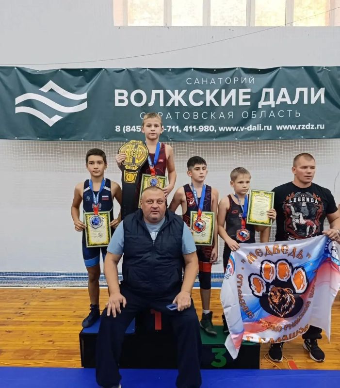Успешное выступление наших борцов в Саратове