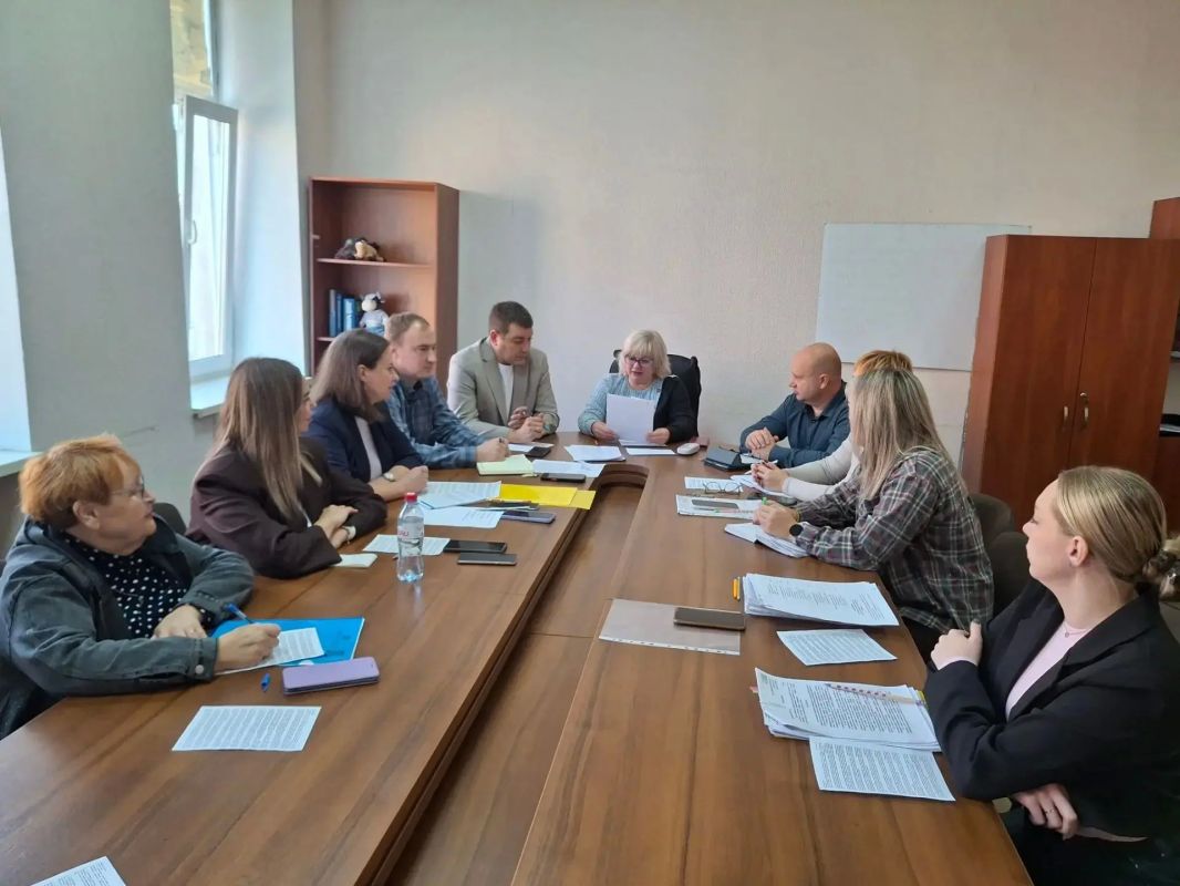 На заседании Совета по опеке и попечительству в отношении несовершеннолетних детей рассмотрено 12 вопросов