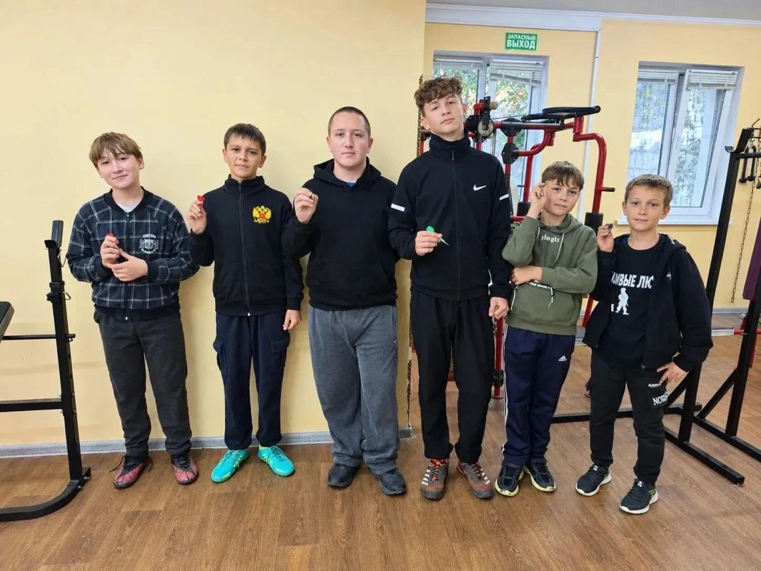 Состоялся турнир по дартсу среди юношей