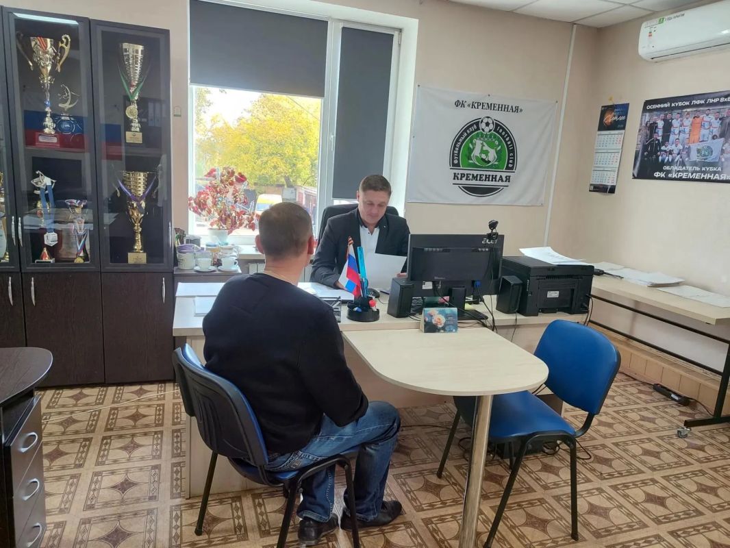 Врип Главы муниципального округа муниципальное образование Кременской МО ЛНР Владимир Васильевич Запорожец провёл очередной приём граждан