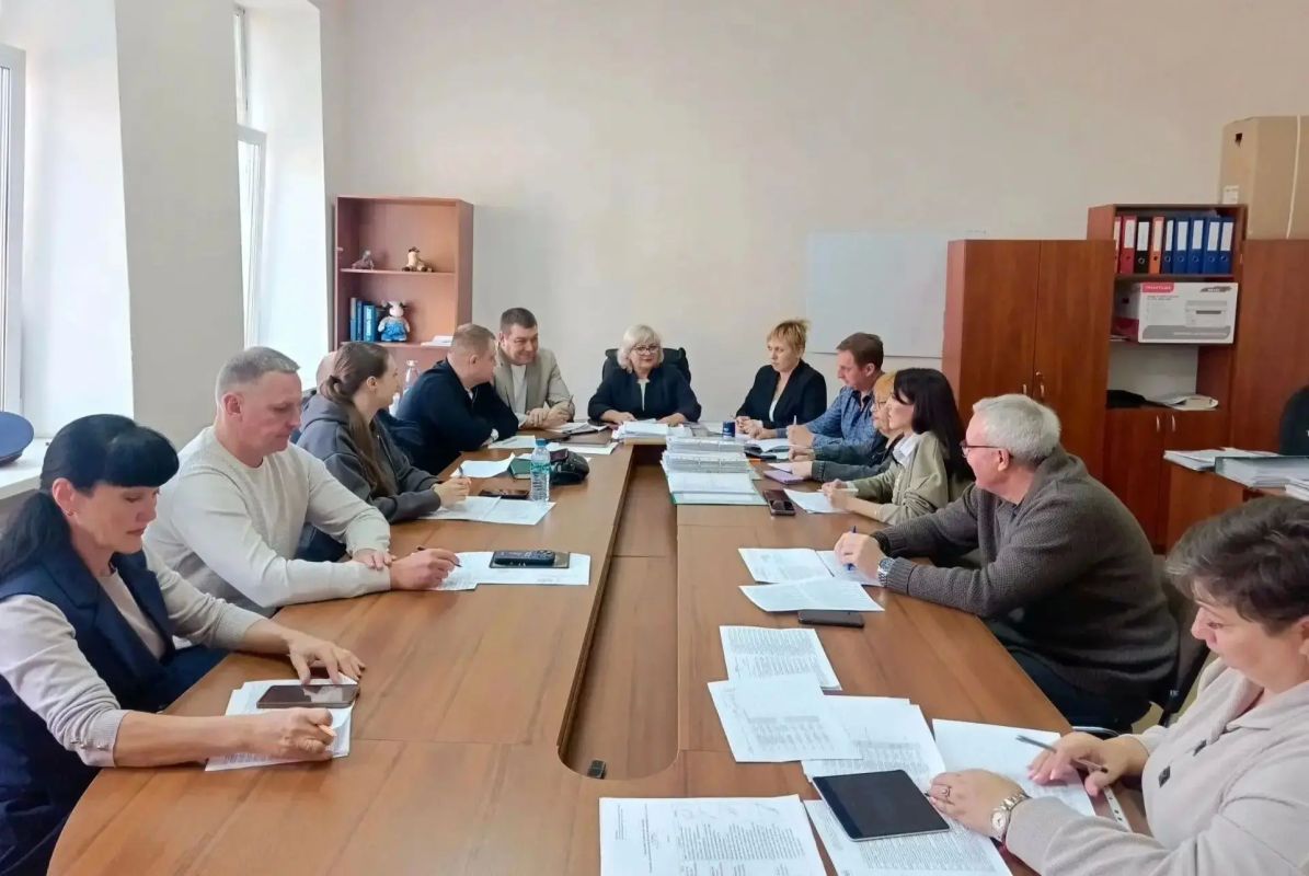 Состоялось очередное заседание Луганской городской комиссии по делам несовершеннолетних и защите их прав