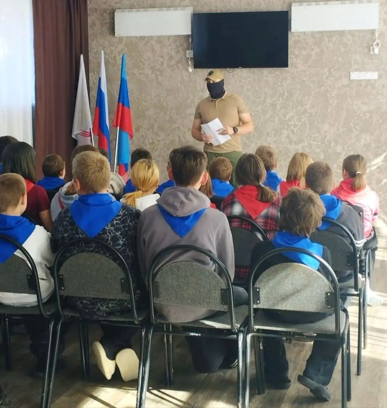 Профилактическое мероприятие для подростков прошло в «Незабудке»