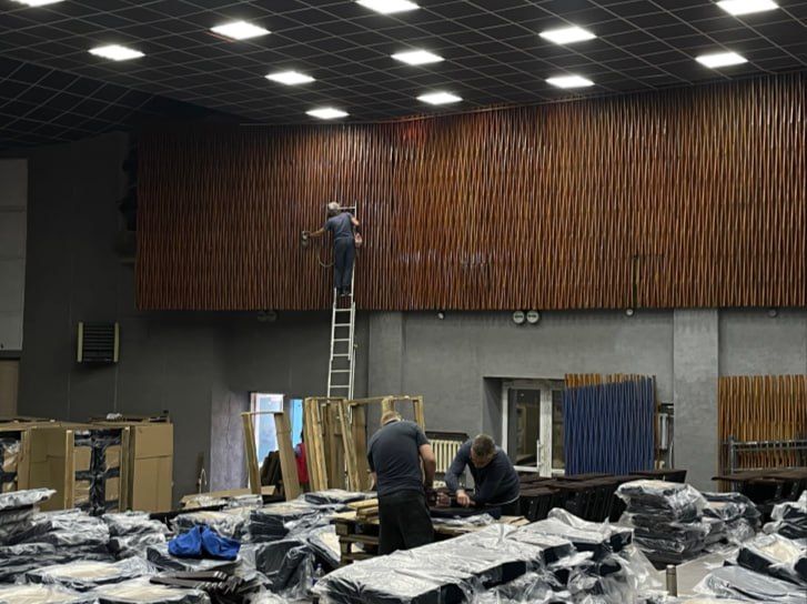 В Суходольском Дворце культуры имени Олега Кошевого подходит к завершению масштабный ремонт зрительного зала