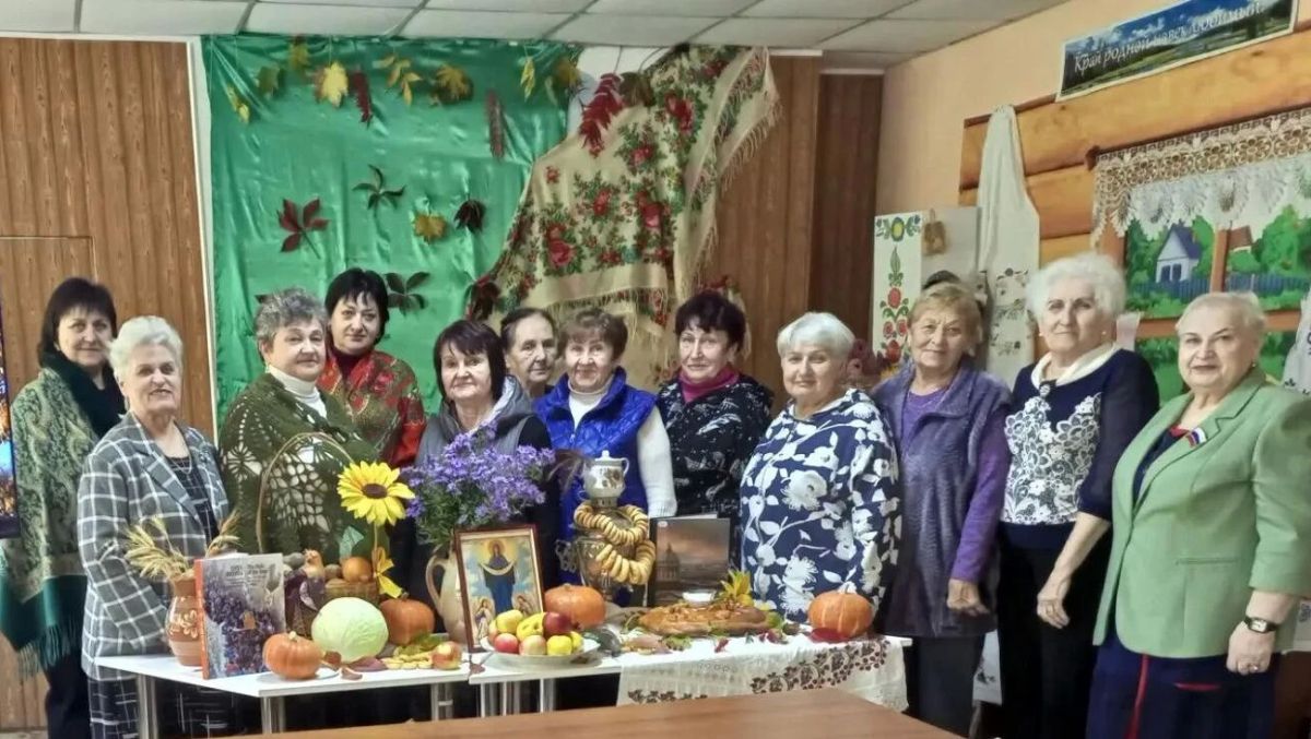 Праздник Покрова для старшего поколения
