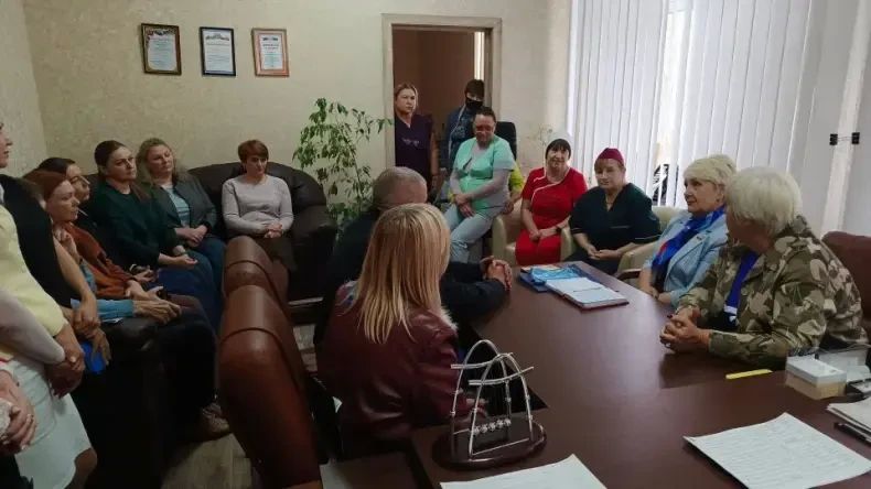 АНТОНИНА ГРЕЧИШКИНА И СВЕТЛАНА ГИЗАЙ ПОСЕТИЛИ ЛОТИКОВСКИЙ ПСИХОНЕВРОЛОГИЧЕСКИЙ ИНТЕРНАТ