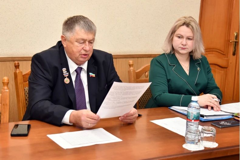 Единство и кадровые решения приняли перед 51-м заседанием Совета