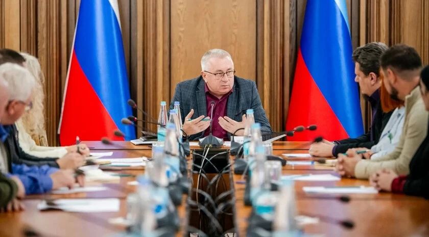 Общественный совет при Администрации Главы ЛНР начал работу в Республике