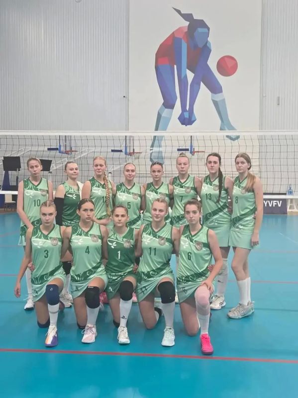 Женская волейбольная команда «ЛГУОР» дебютировала в Чемпионате России