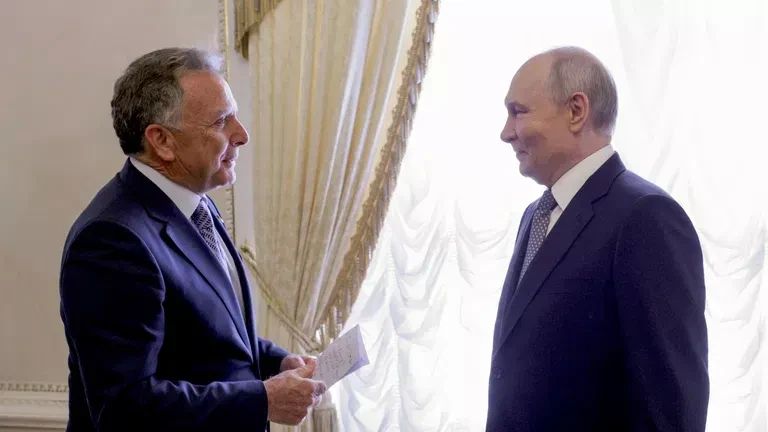 Путин сообщил Уиткоффу о готовности РФ возобновить трехсторонние переговоры в 10-х числах ноября