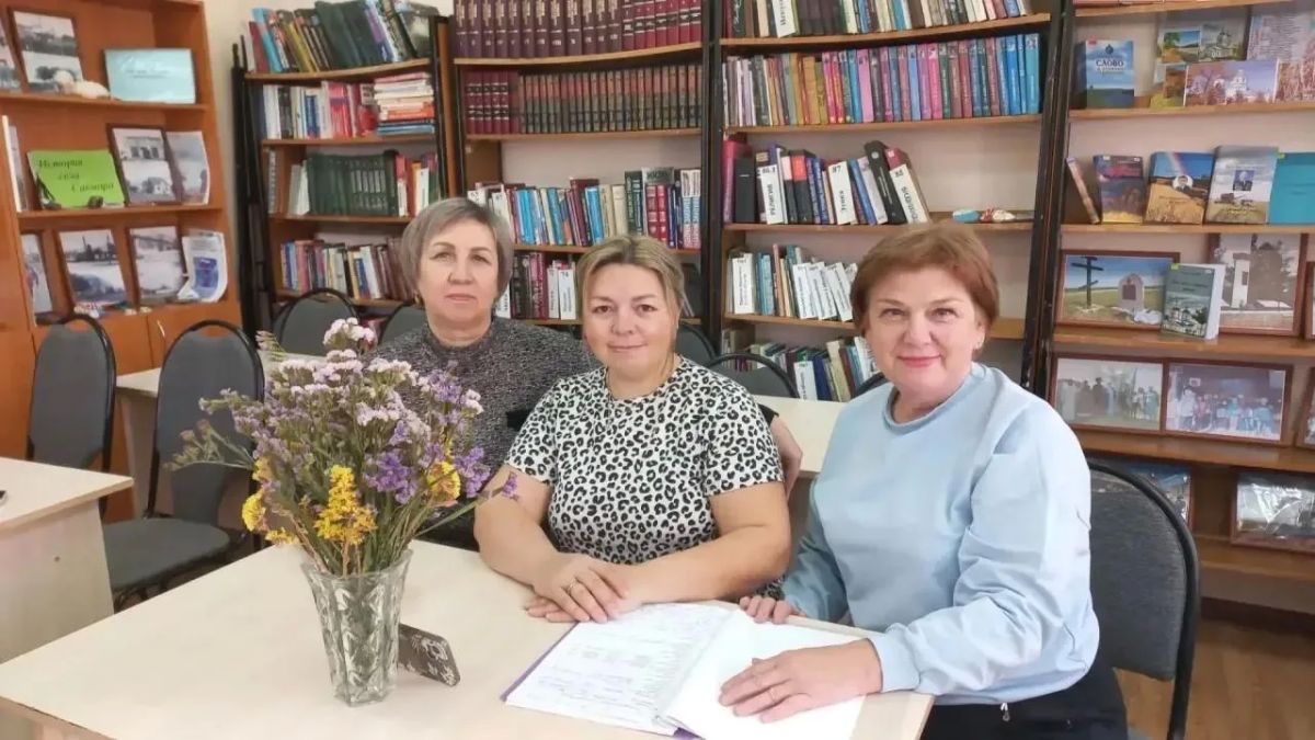Оренбуржцы и перевальчане обсуждают, как увлечь молодёжь творчеством