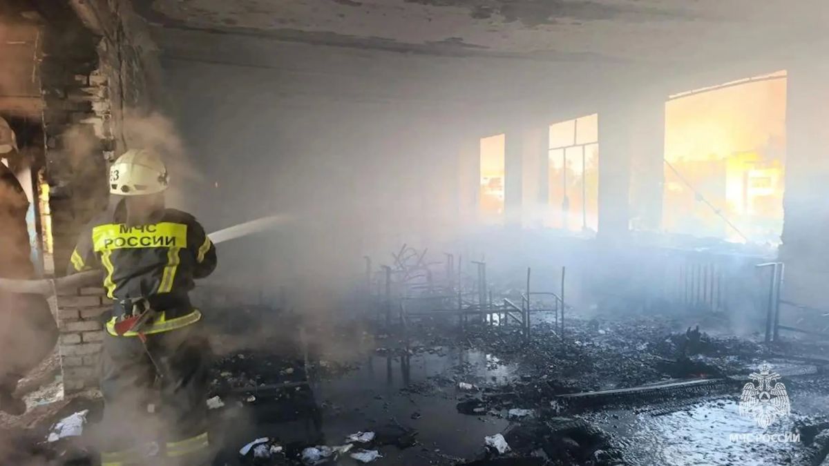 За прошедшие сутки в ЛНР потушили три пожара