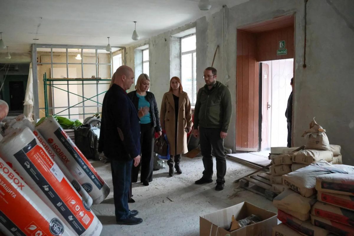 В школе искусств Краснодона идет капитальный ремонт