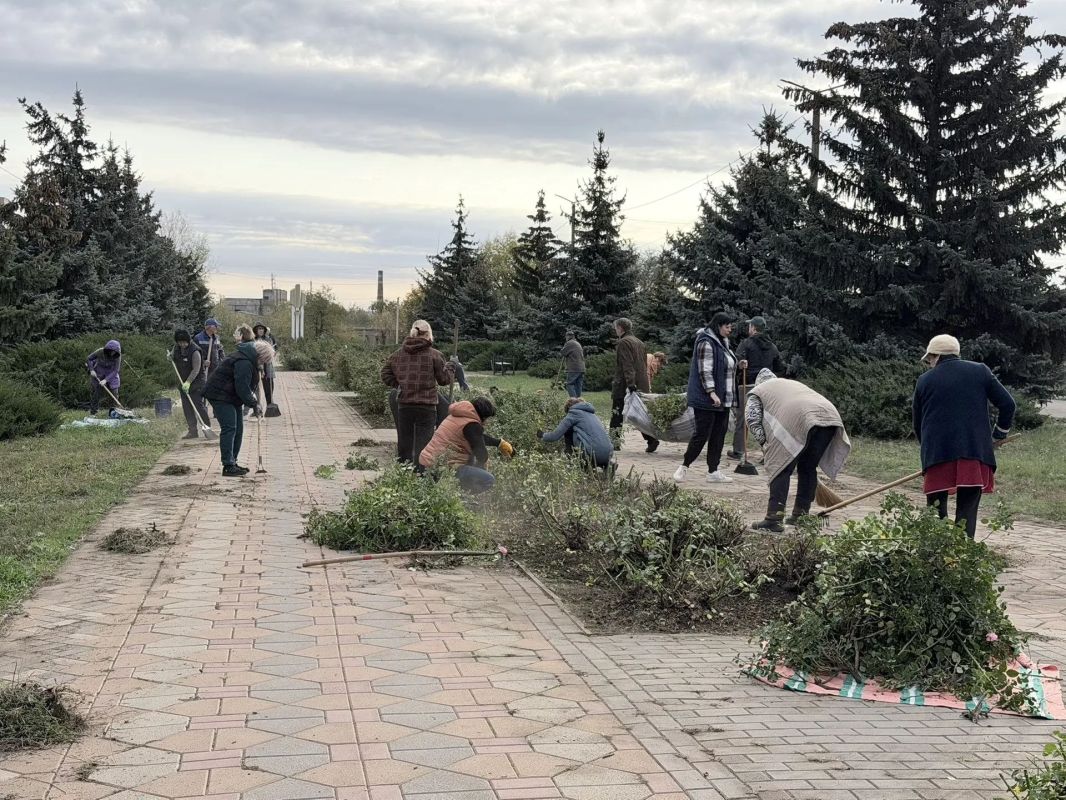 Забота об окружающей среде — это не просто слова, а реальные дела, которые делают неравнодушные люди. Именно их труд показывает: чистота в наших городах, посёлках и сёлах — дело каждого