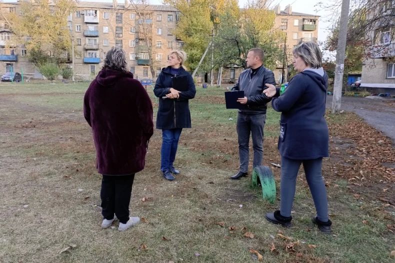 В городе Червонопартизанске состоялось собрание жителей улицы Терешковой