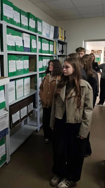 «Как школьники открывали тайны архива: экскурсия, которая оживила историю»