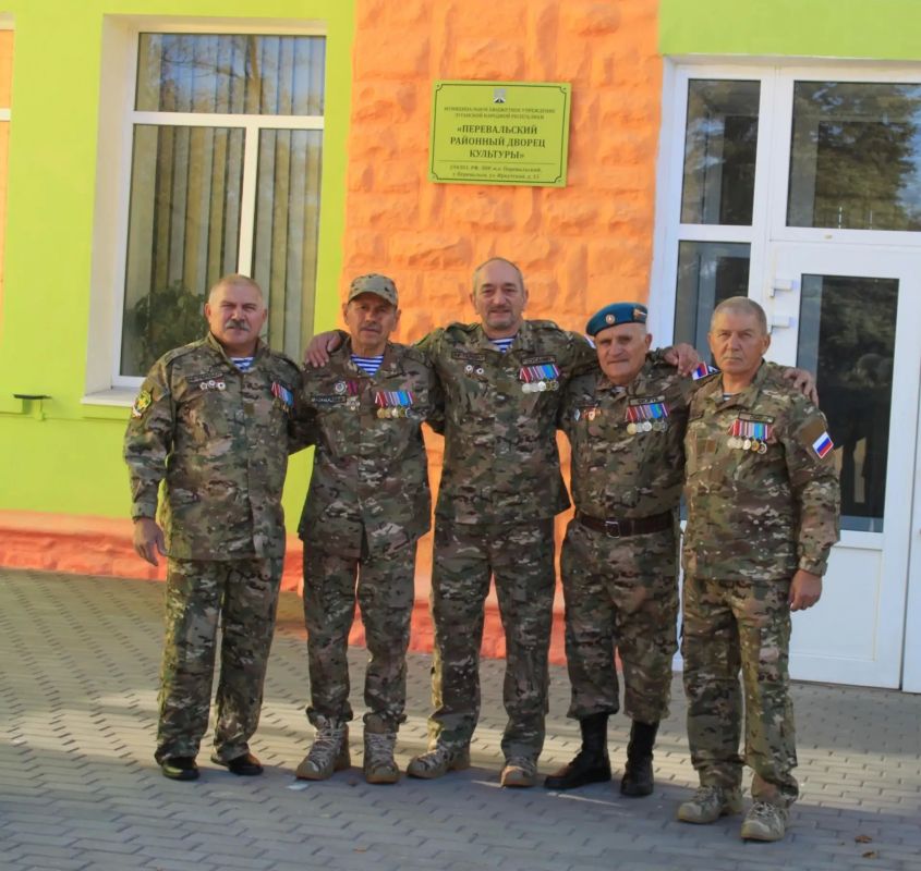 Ансамбль «Перевал» подтвердил звание «Народный самодеятельный коллектив ЛНР»