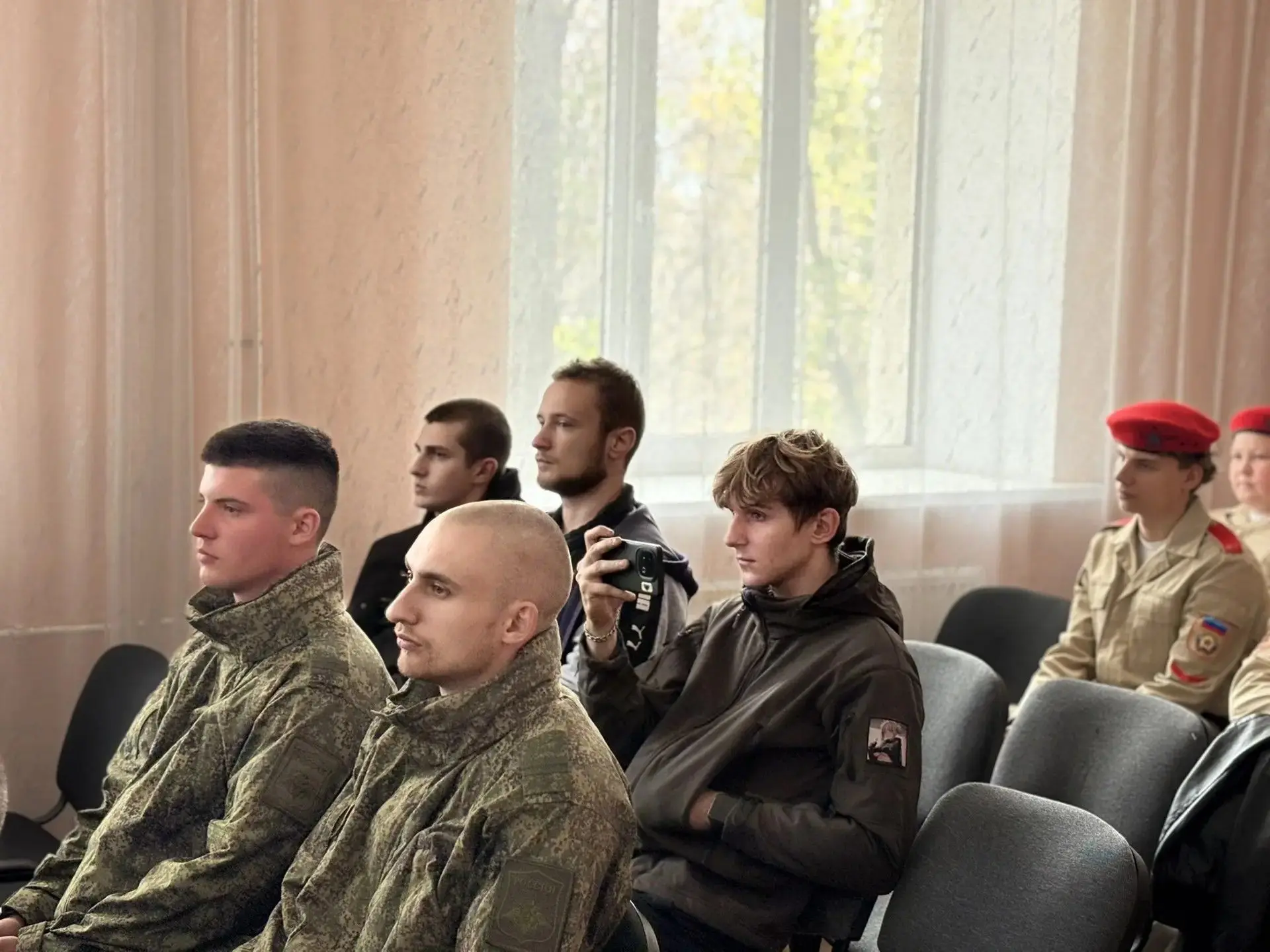 Сегодня в нашем муниципалитете состоялось мероприятие, посвященное проводам наших молодых ребят в ряды Вооружённых Сил Российской Федерации